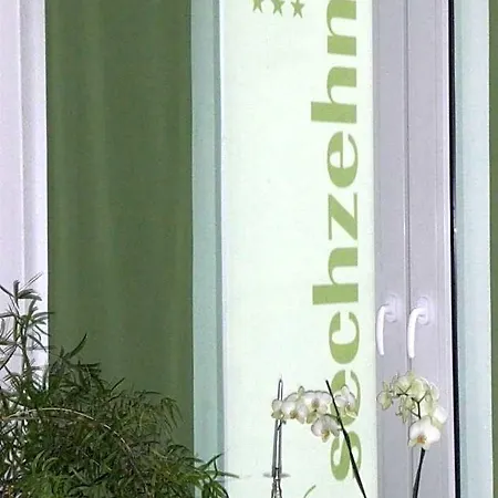 Hotel Sechzehn 3*