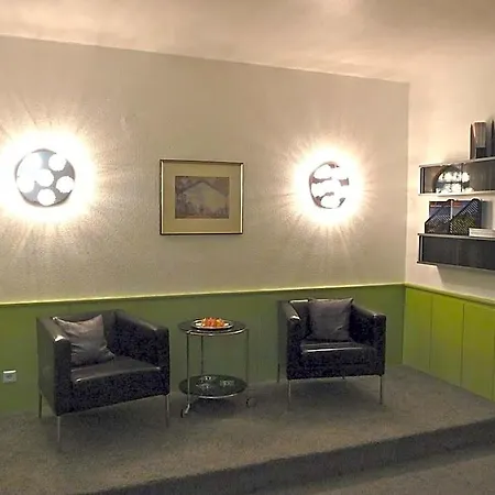 Hotell Sechzehn Leverkusen