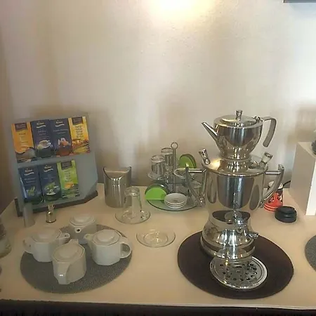 Hotell Sechzehn Leverkusen