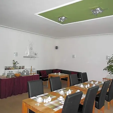 Hotell Sechzehn 3*